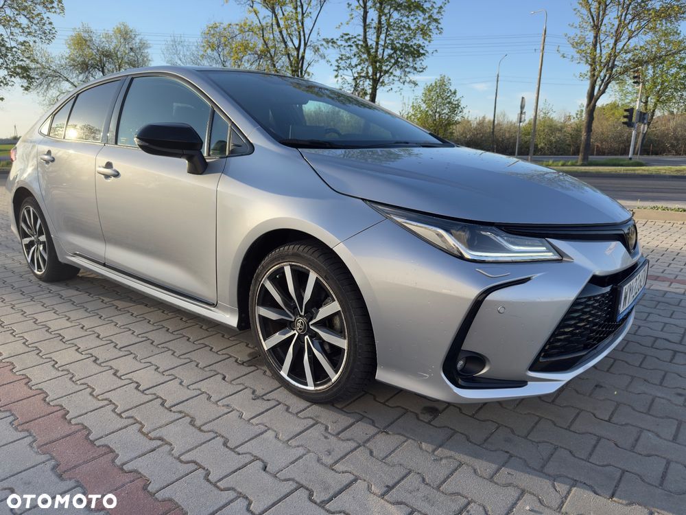 Toyota Corolla 1.8 Hybrid GR Sport - 8