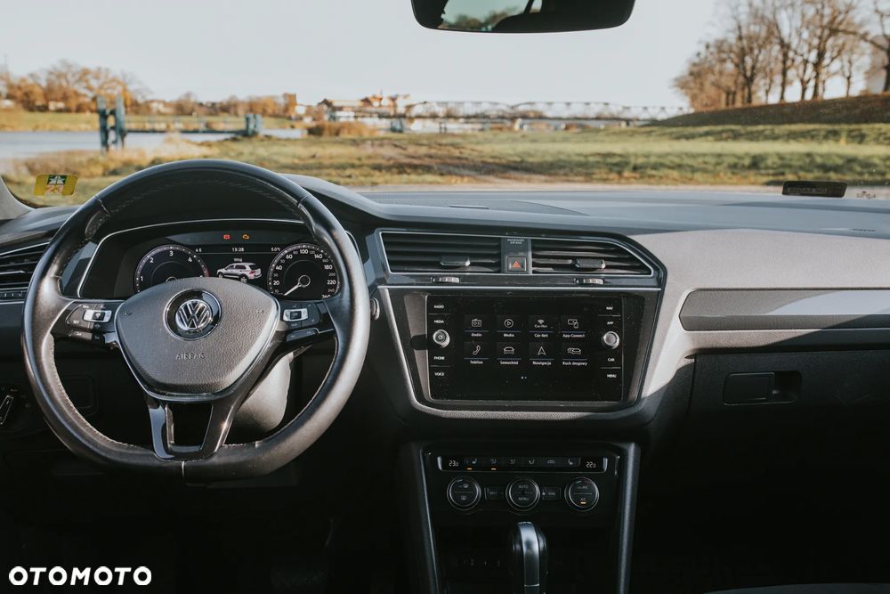 Volkswagen Tiguan 2.0 TDI BMT SCR 4Mot Comfortline DSG - 25