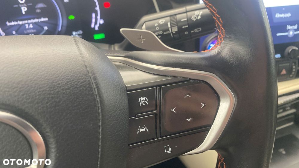 Lexus NX 350h Prestige AWD - 24