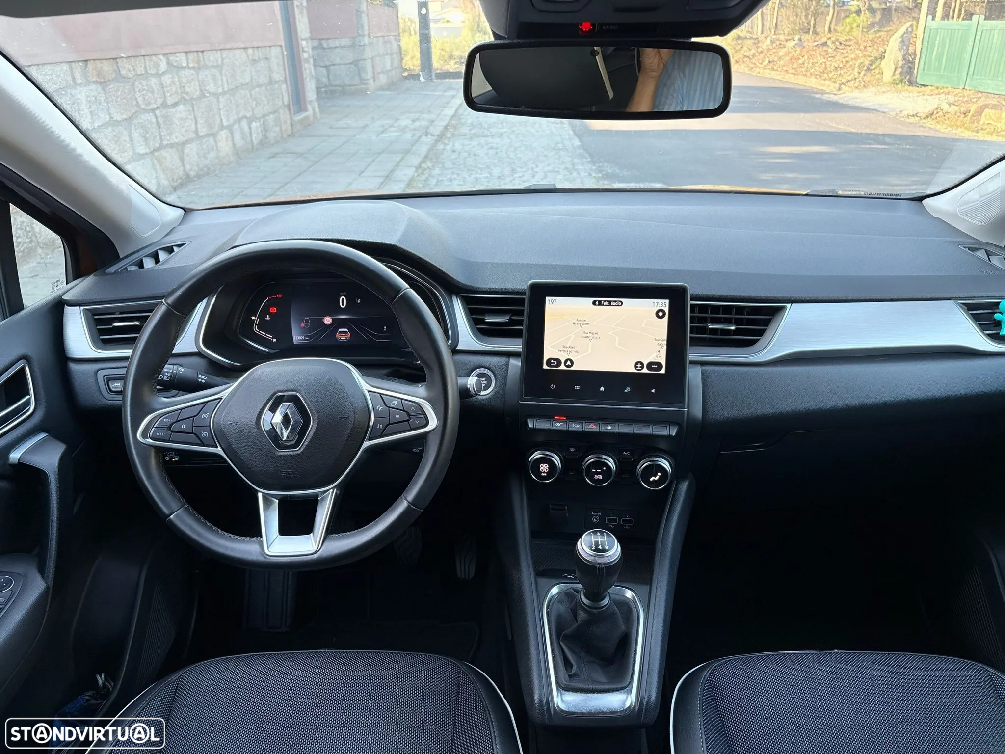 Renault Captur 1.0 TCe Exclusive Bi-Fuel - 5