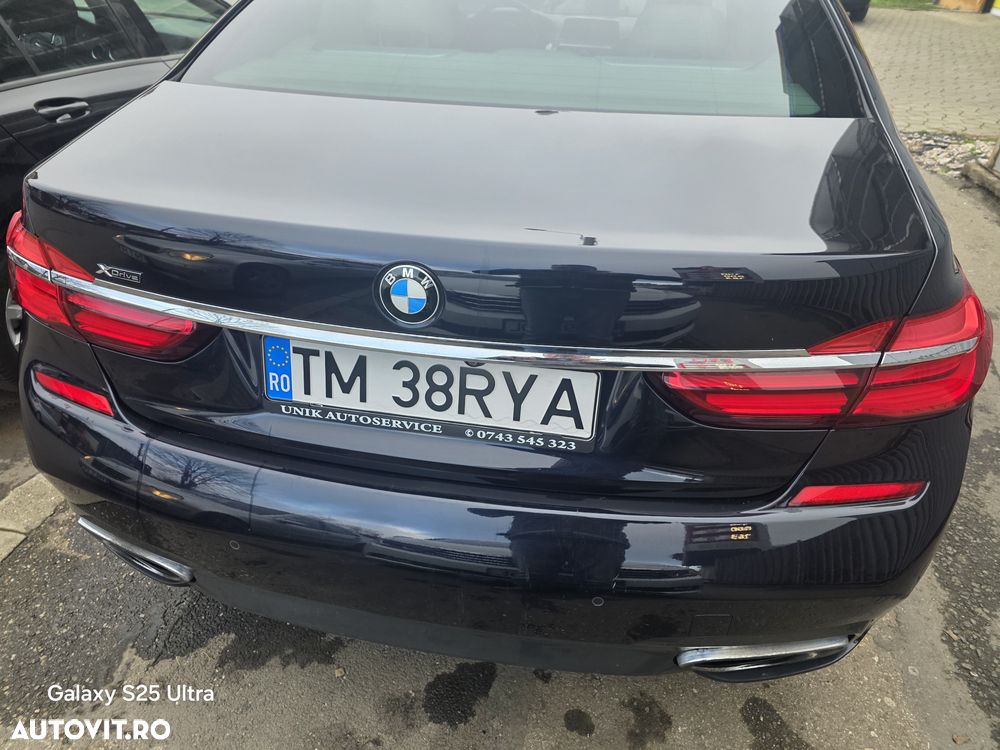 BMW Seria 7 730d xDrive - 9