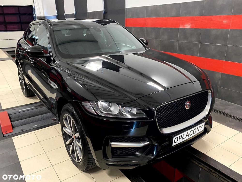 Jaguar F-Pace 20d AWD R-Sport - 6