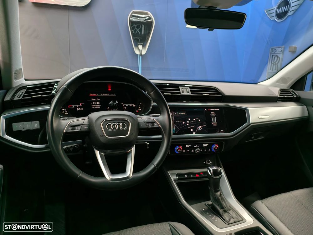 Audi Q3 35 TDI Advanced S tronic - 42