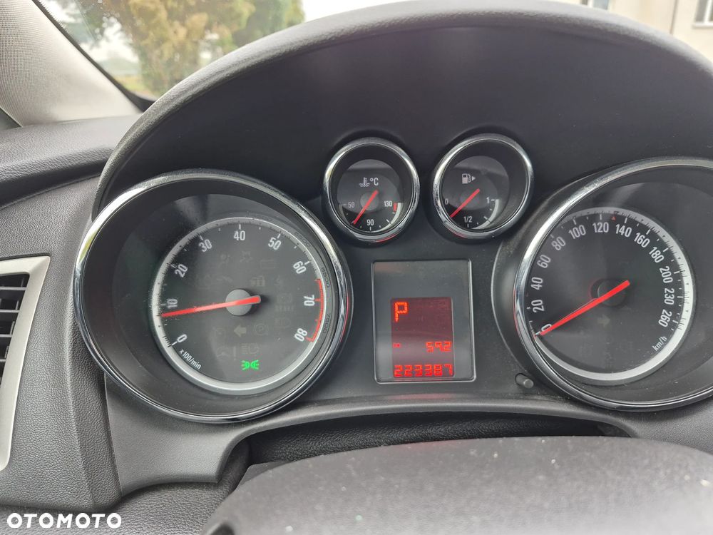 Opel Astra - 22