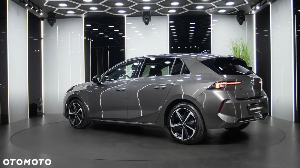 Opel Astra 1.2 T Elegance S&S - 6