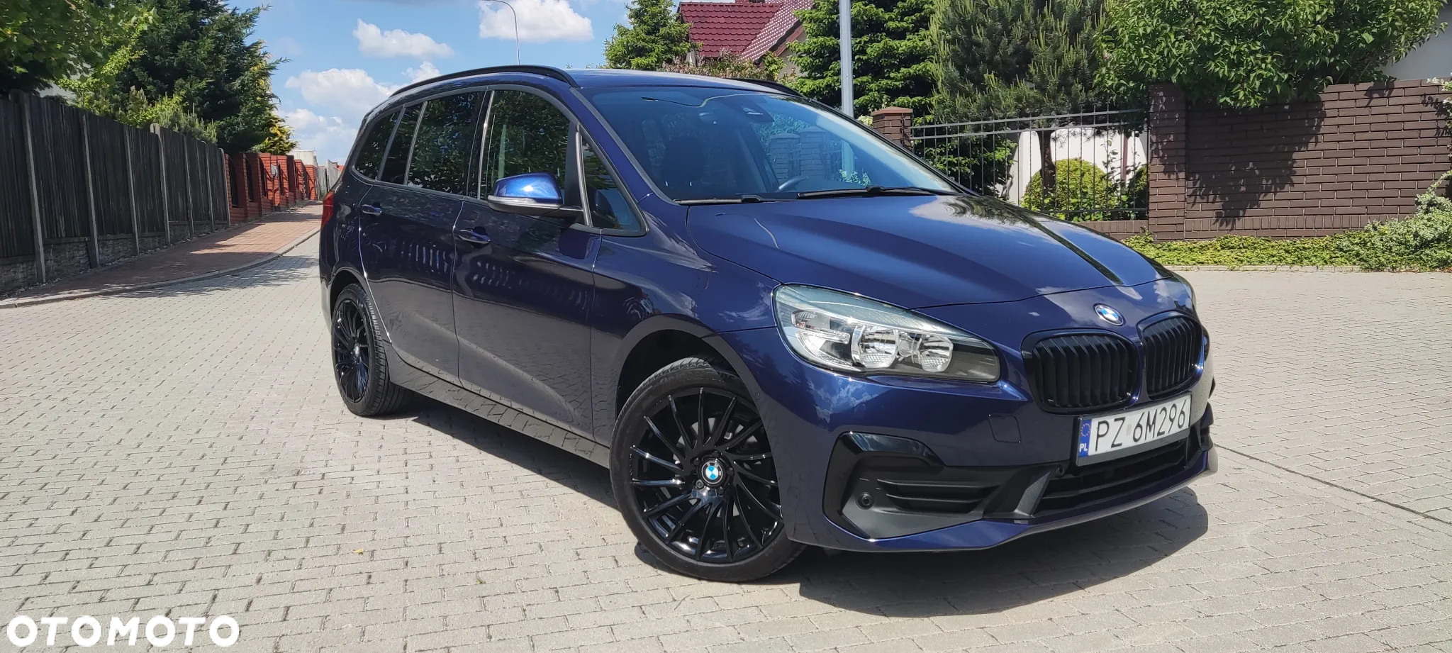 BMW Seria 2 218i Gran Tourer - 9
