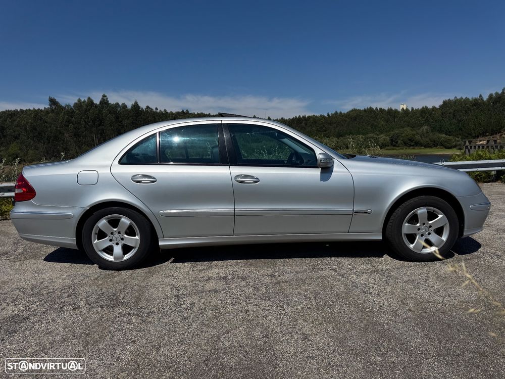 Mercedes-Benz E 220 CDI Avantgarde Aut. - 31