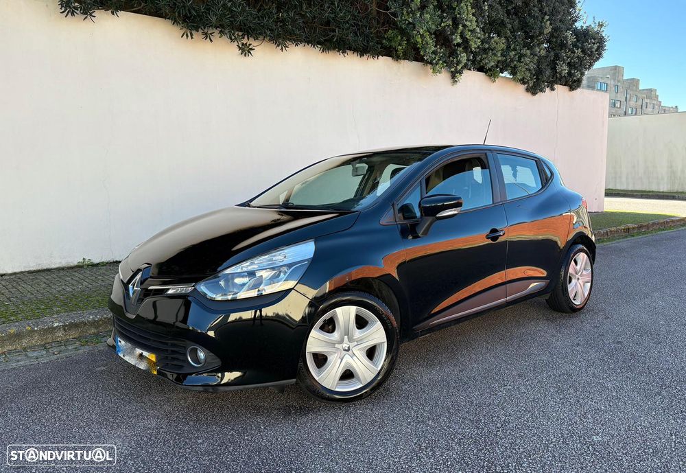 Renault Clio 1.5 dCi Dynamique S - 1