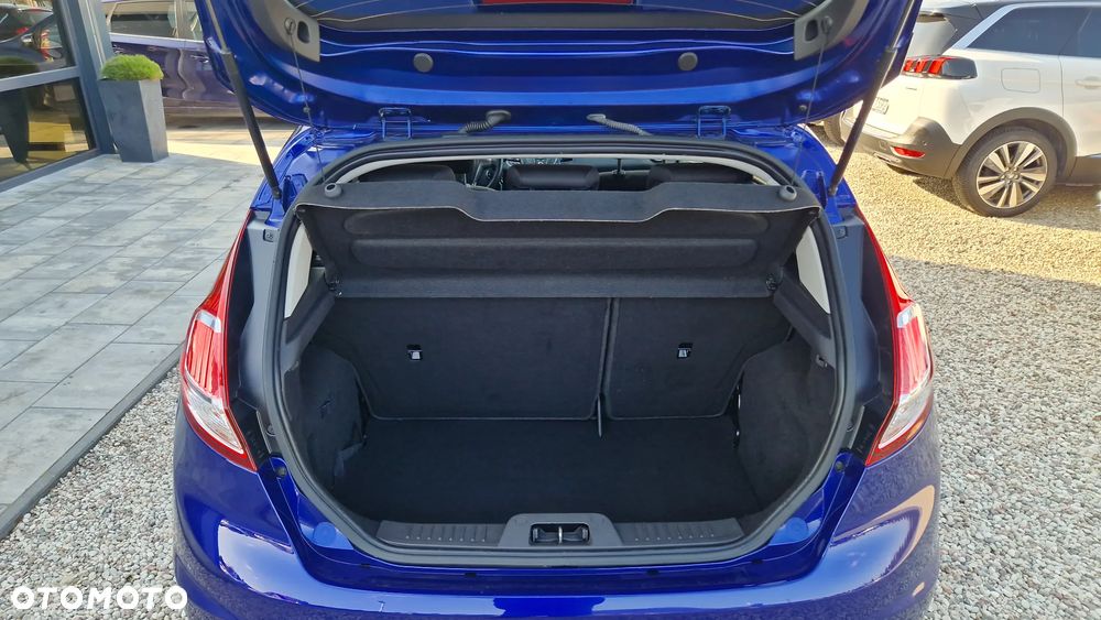 Ford Fiesta 1.0 EcoBoost S&S TITANIUM - 33