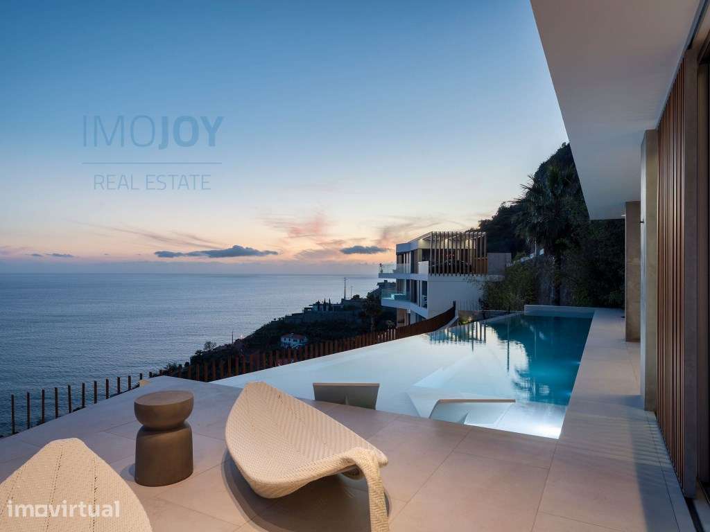 Moradia V3 em Calheta, Funchal - Grande imagem: 3/60