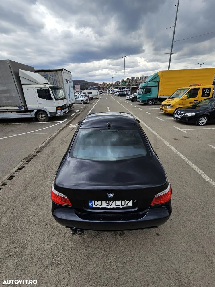 BMW Seria 5 520d - 13