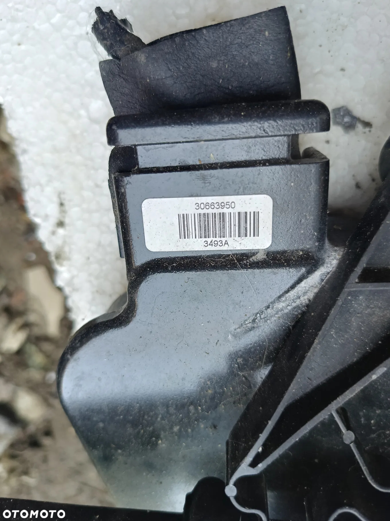 VOLVO S40 II 04R ZAMEK DRZWI PRZEDNI PRAWY - 2