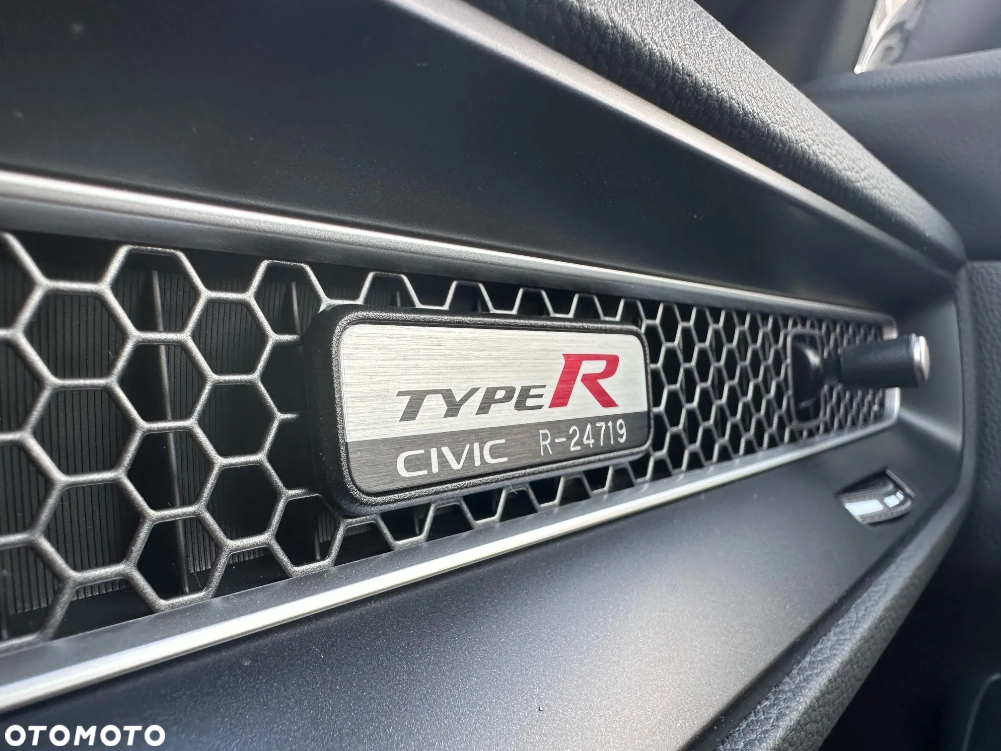Honda Civic 2.0 T Type R - 11