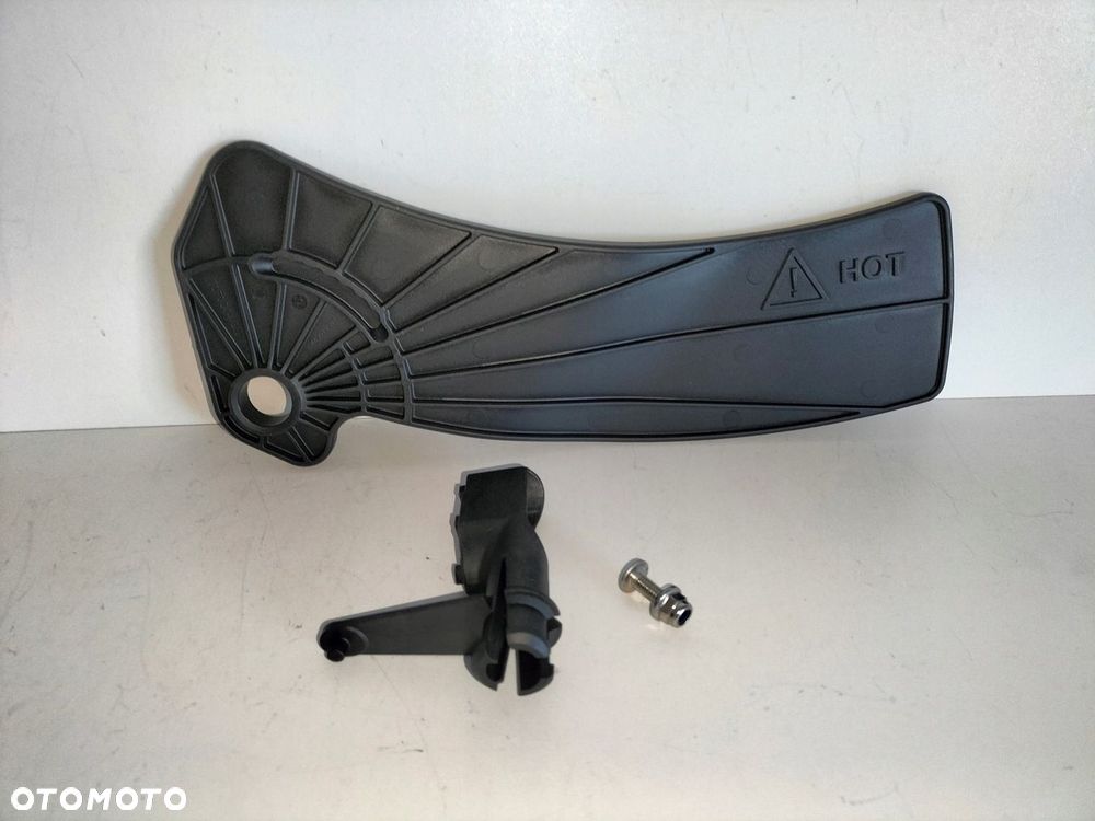 Osłona termiczna układu wydechowego BMW X5 E53 E70 F15 G05 00- - 2