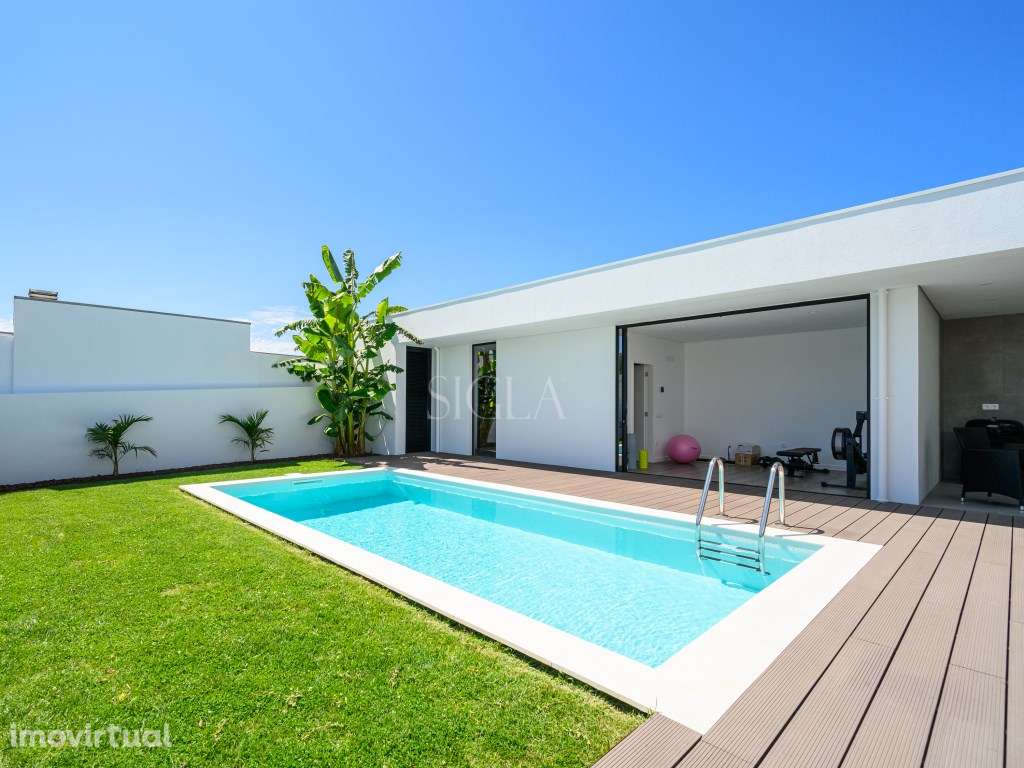 Moradia T3+1 na Praia da Madalena - Grande imagem: 5/46