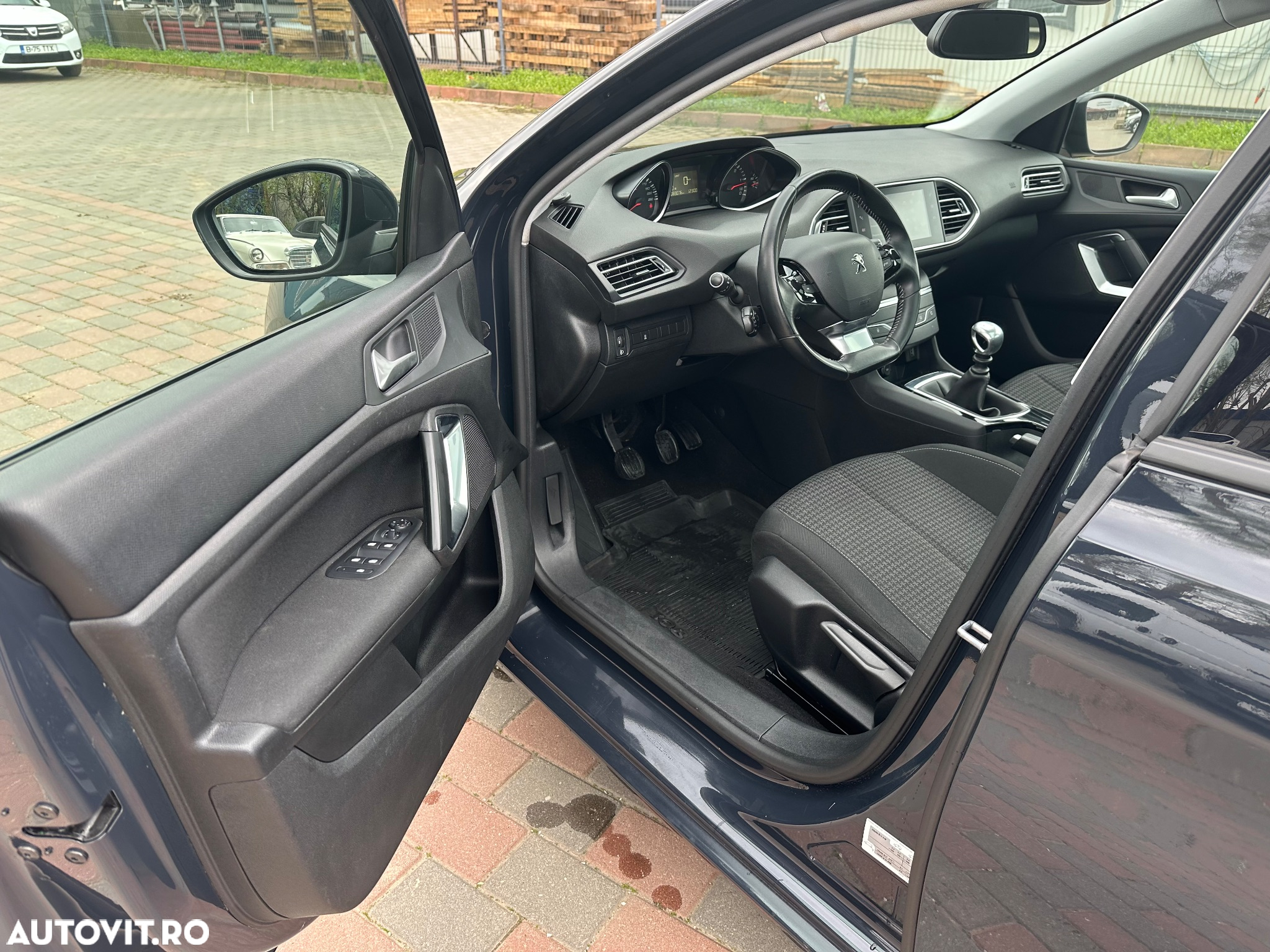 Peugeot 308 1.5 BlueHDi FAP STT Active - 18