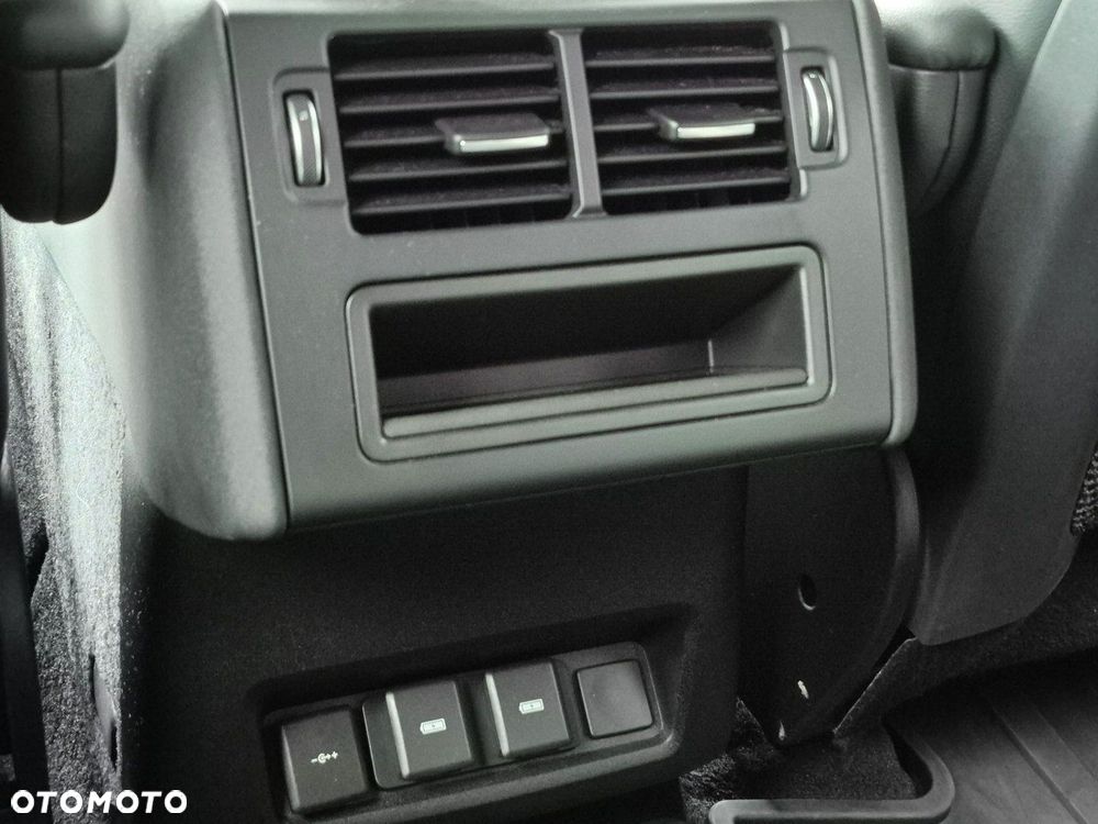 Land Rover Discovery 3.0 D250 mHEV R-Dynamic S - 27