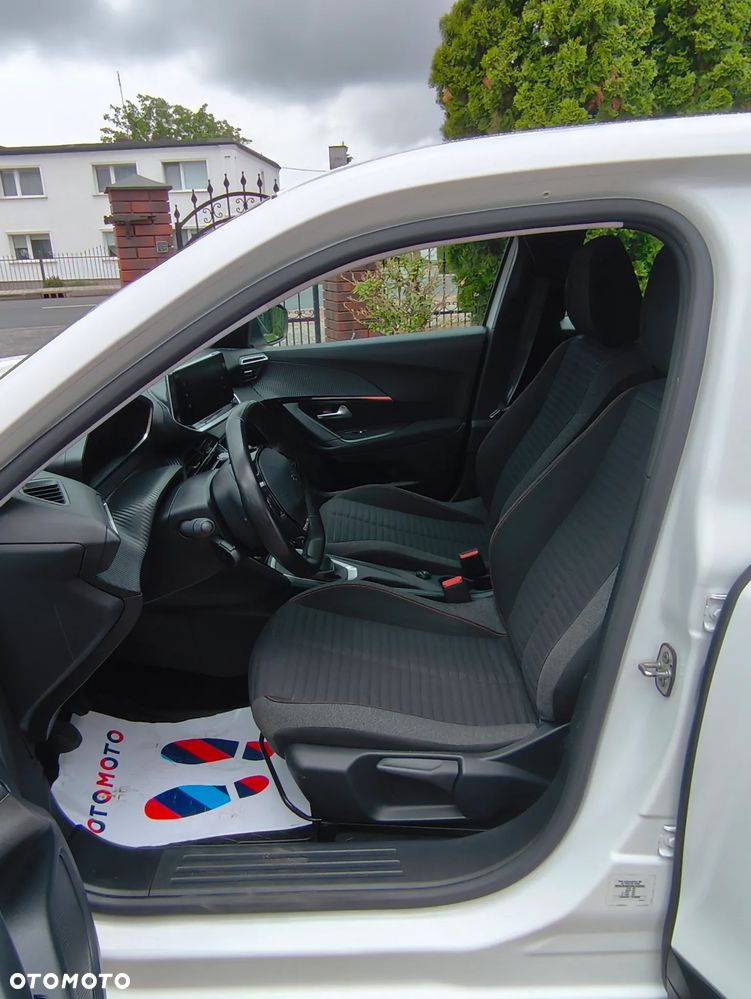 Peugeot 2008 PureTech 100 Active - 10