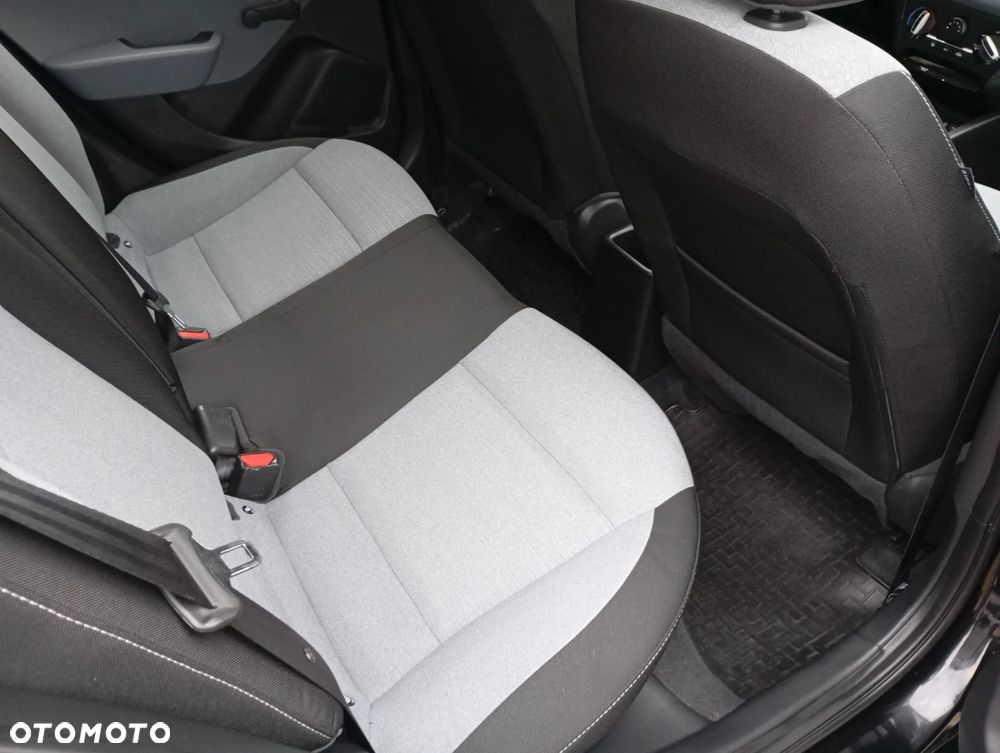 Hyundai i20 1.2 - 17