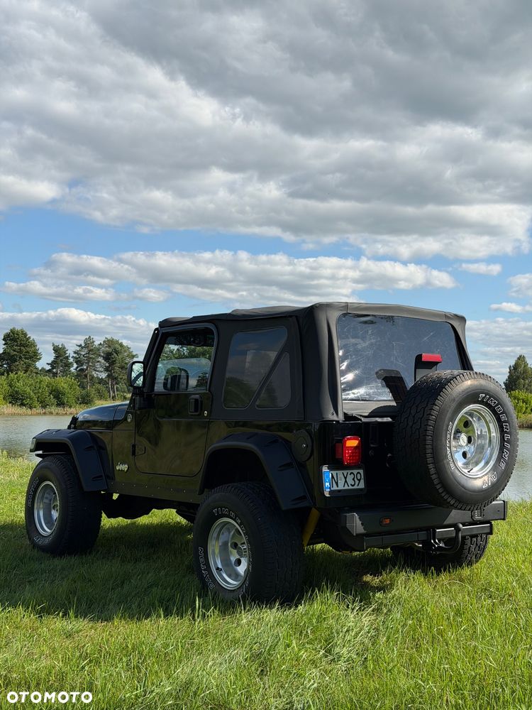 Jeep Wrangler 4.0 Sport - 4