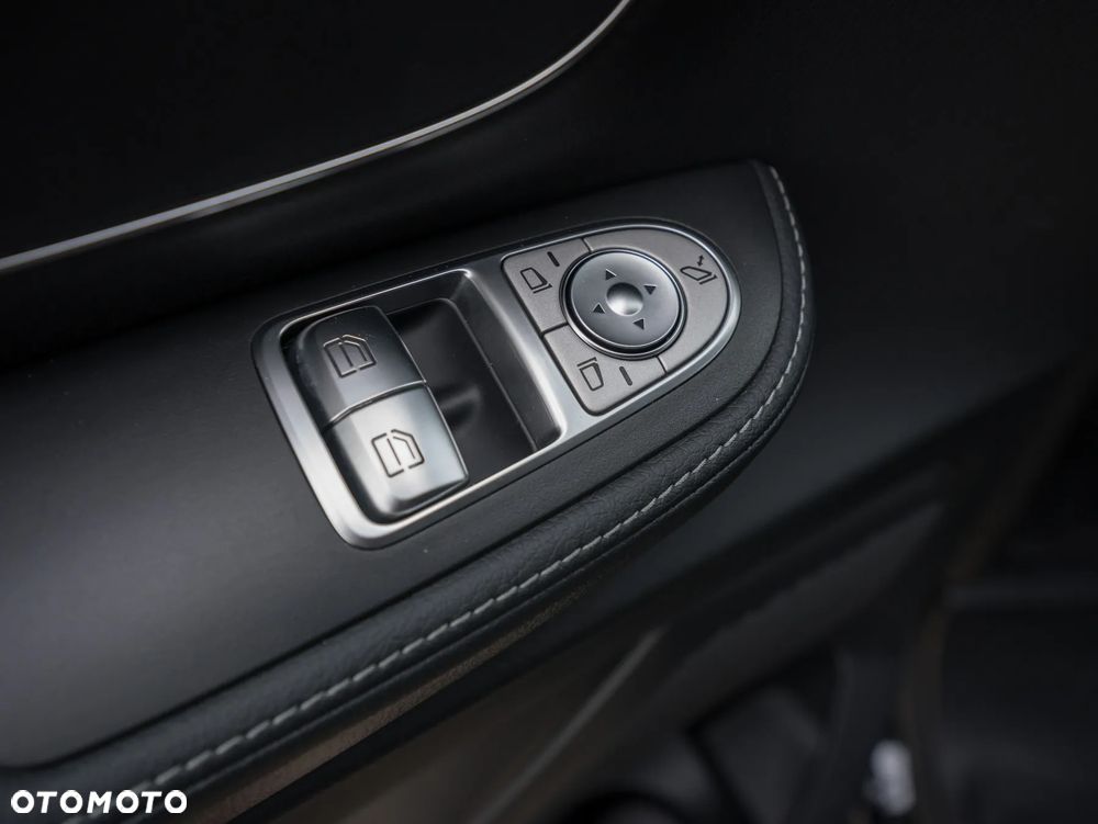 Mercedes-Benz Klasa V 300 d 4-Matic Avantgarde 9G-Tronic (ekstra d³) - 16