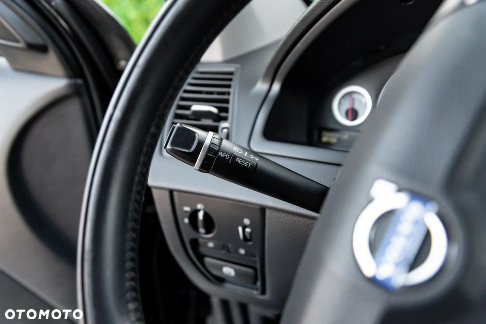 Volvo XC 90 D5 AWD Geartonic Executive - 32