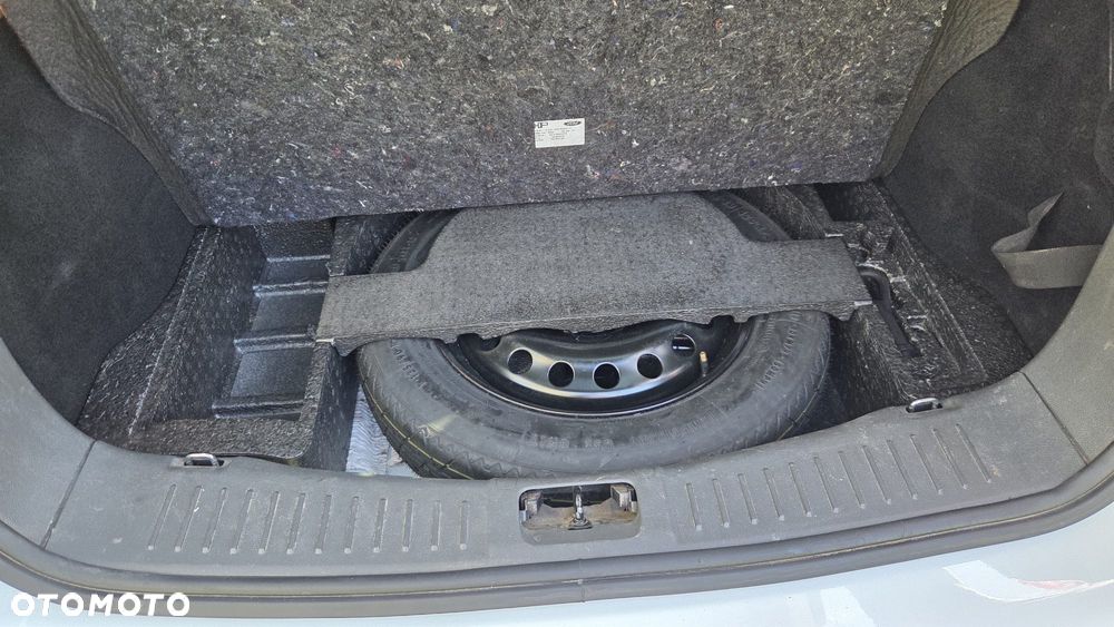 Ford Kuga 2.0 TDCi 4x4 Titanium - 11