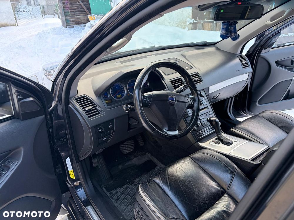 Volvo XC 90 D5 AWD Executive - 25