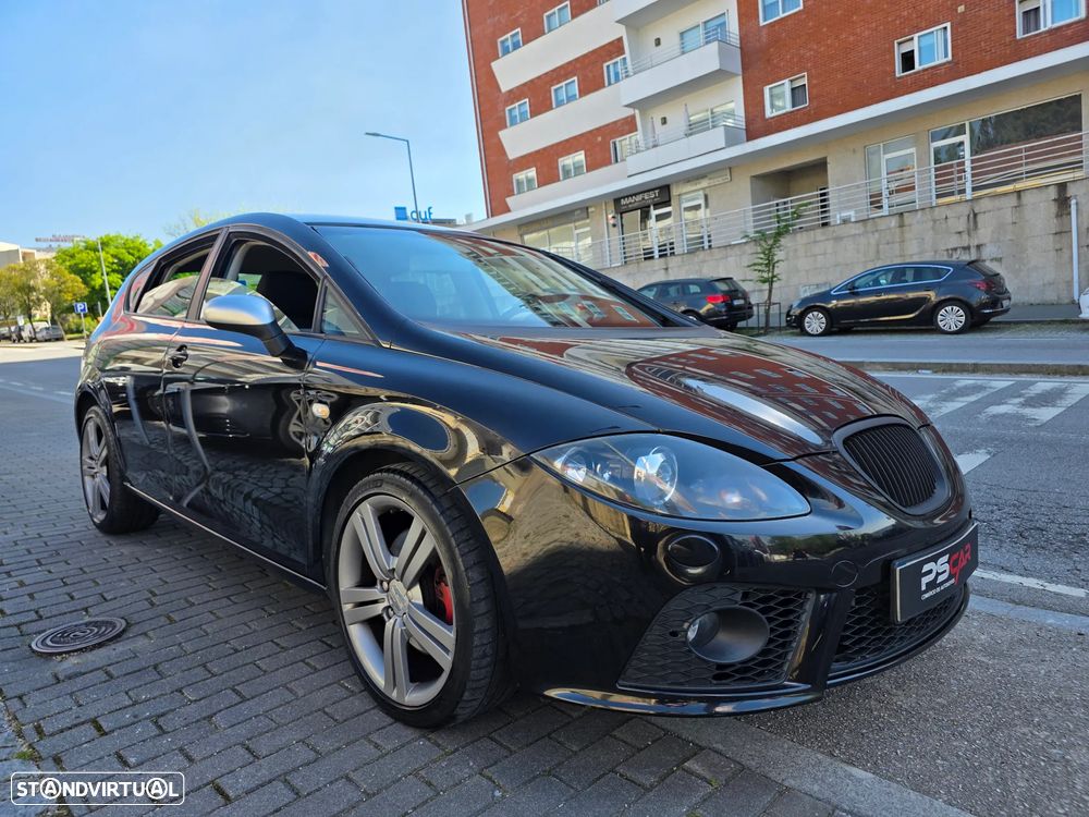 SEAT Leon 2.0 TDI DPF FR - 7