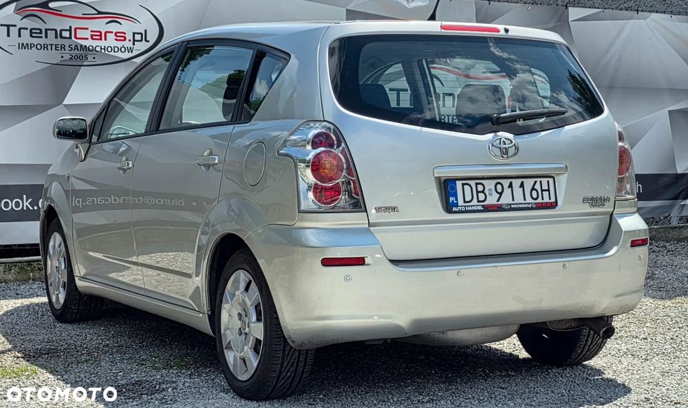 Toyota Corolla Verso 1.8 Luna - 26