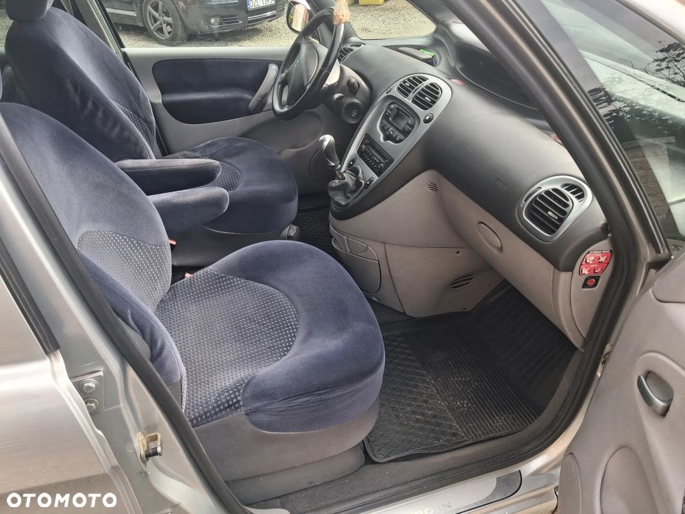 Citroën Xsara Picasso 2.0 HDi Confort - 10