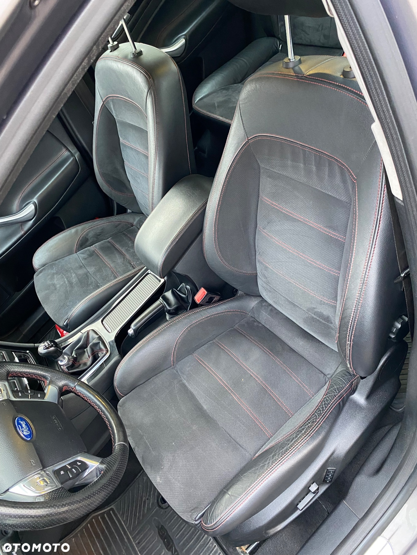 Ford Mondeo 2.2 TDCi Titanium - 16
