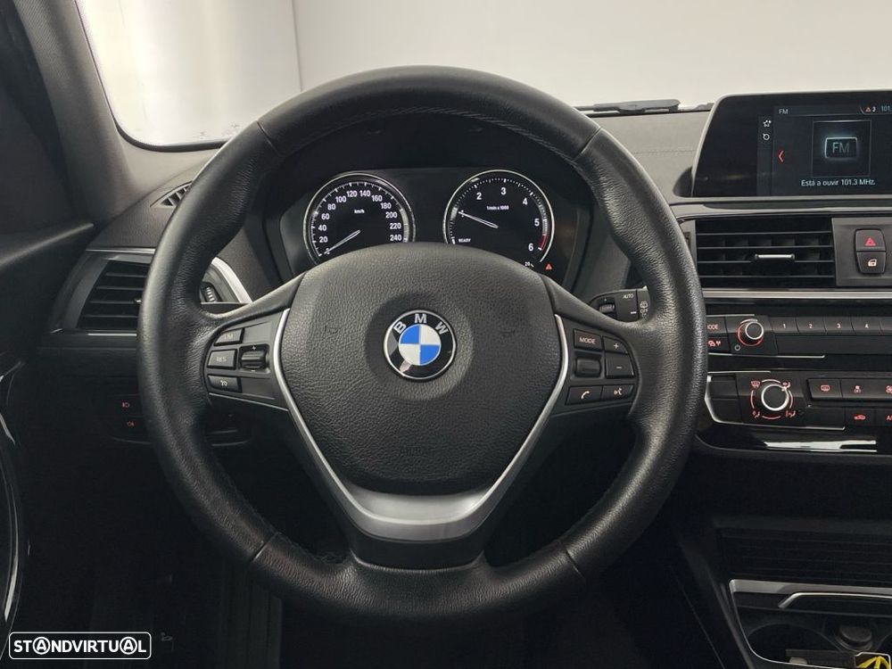 BMW 116 d Line Sport - 14
