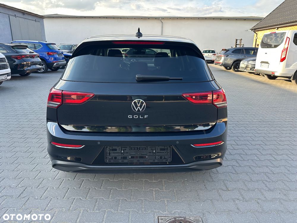Volkswagen Golf 2.0 TDI SCR DSG Active - 5