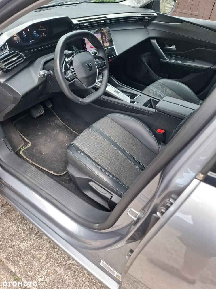 Peugeot 308 1.5 BlueHDi Active S&S EAT8 - 8