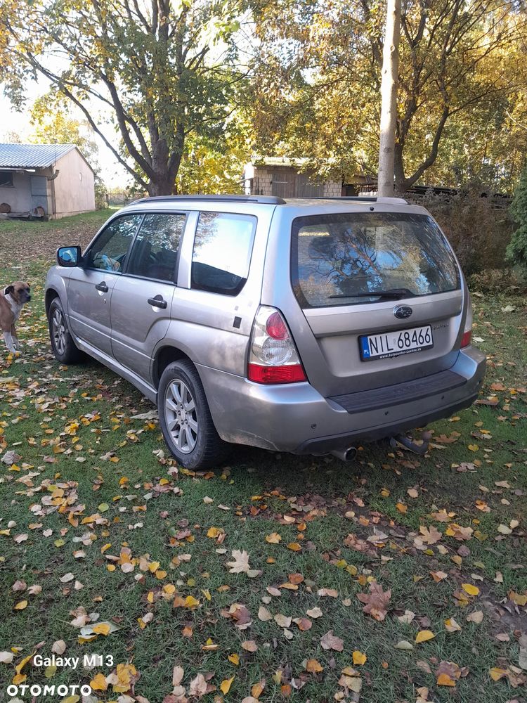 Subaru Forester 2006 photo 2