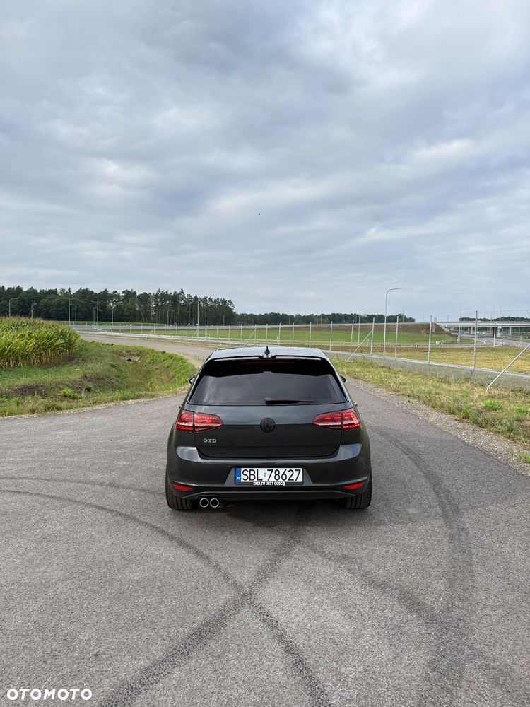 Volkswagen Golf 2.0 TDI BMT GTD DSG - 7