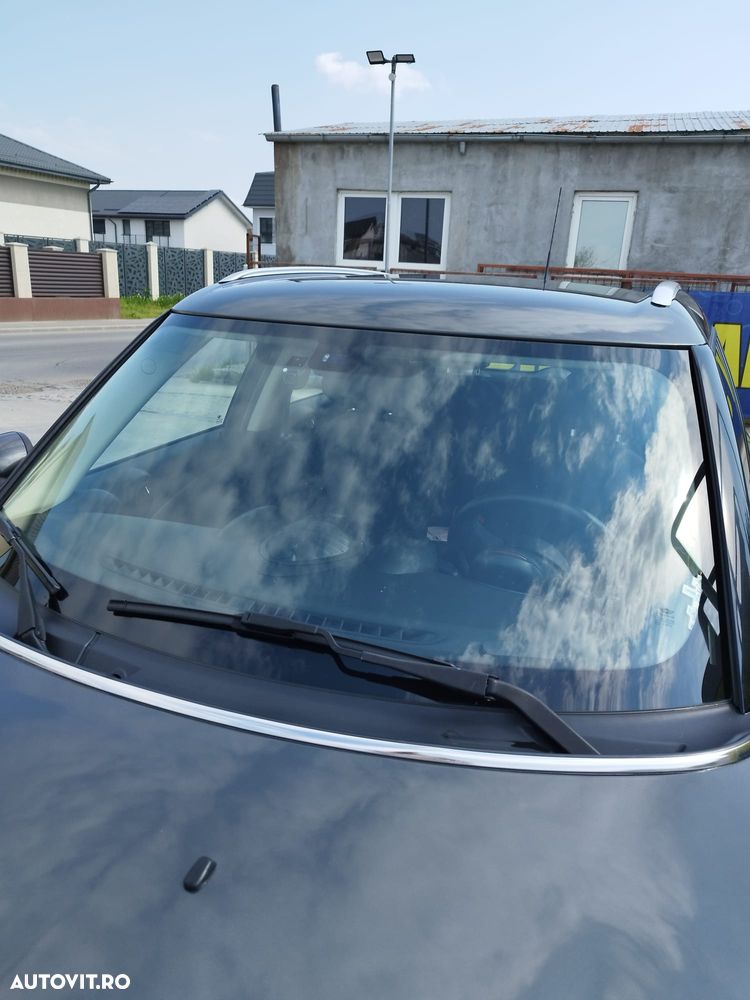 Mini Cooper Standard - 17