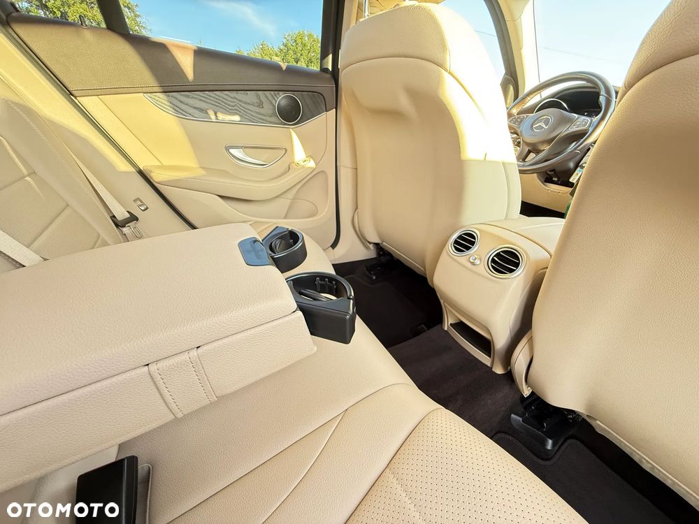 Mercedes-Benz GLC - 20