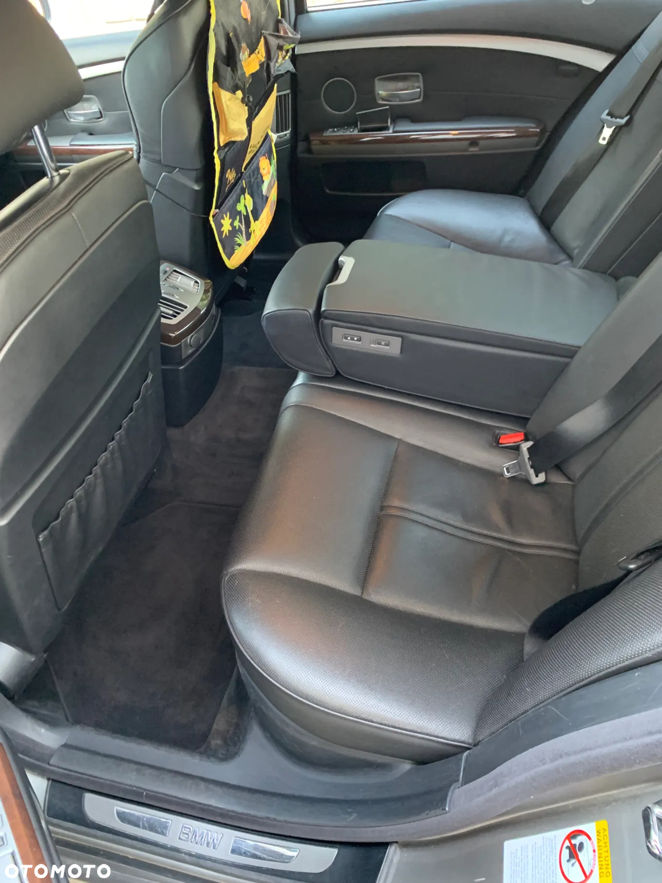 BMW Seria 7 745d - 6