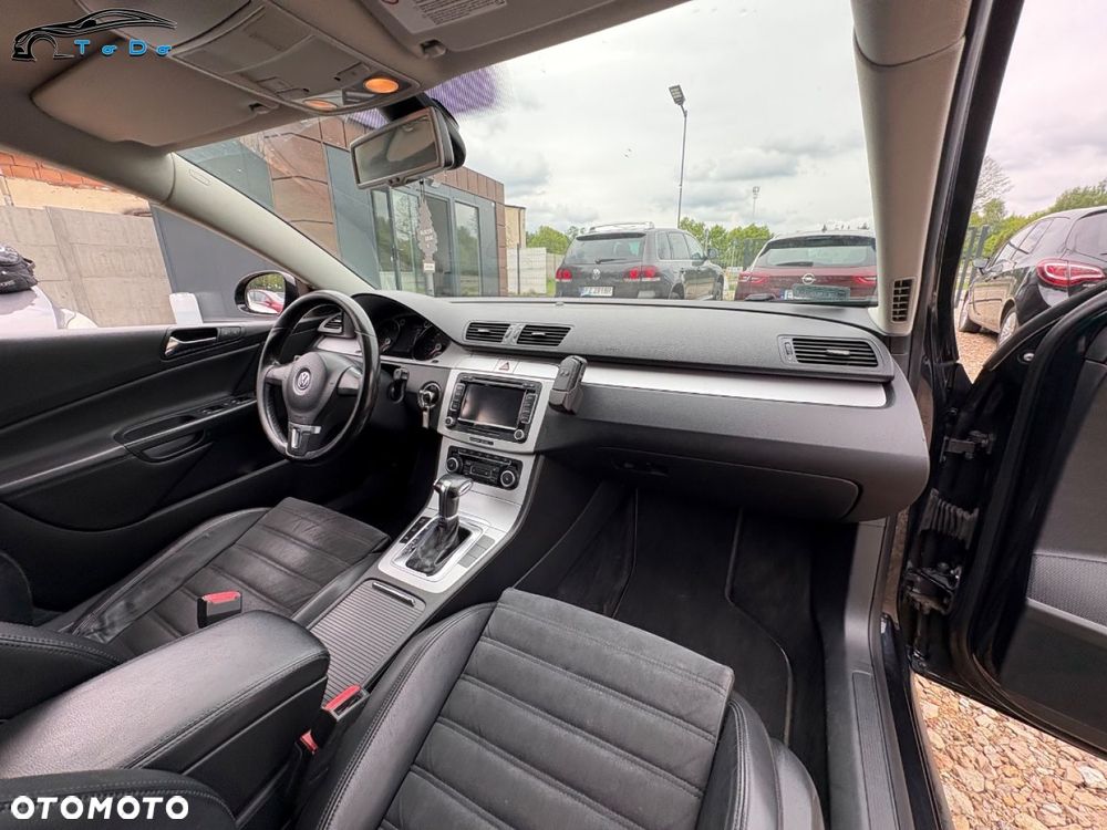 Volkswagen Passat Variant 2.0 TDI 4Motion DPF DSG Highline - 20
