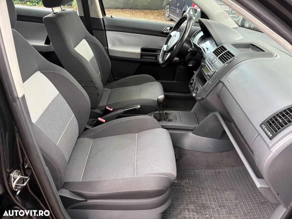 Volkswagen Polo 1.4 FSI Sportline - 9