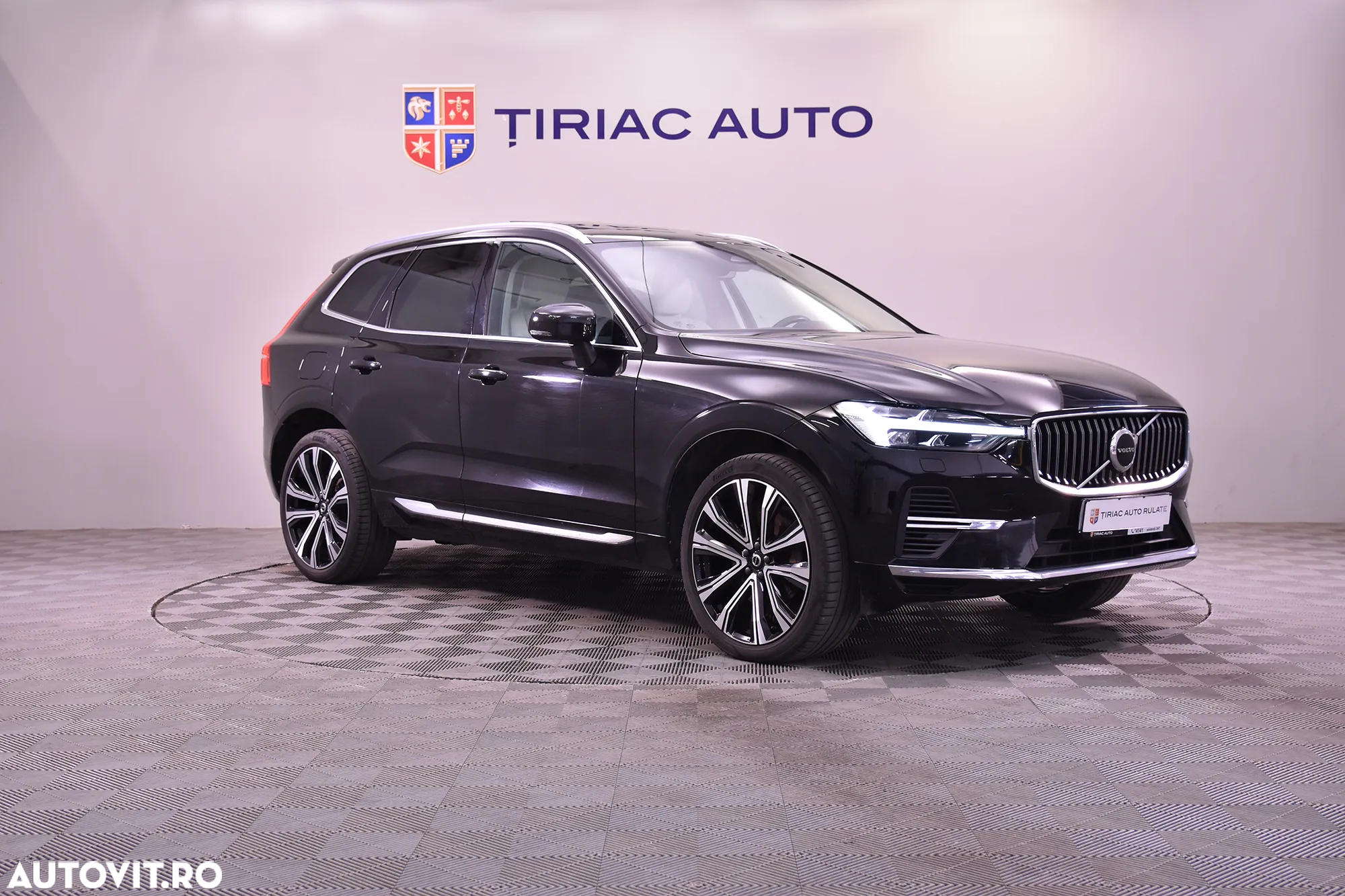 Volvo XC 60 T8 AWD Recharge Geartronic Inscription Expression - 7