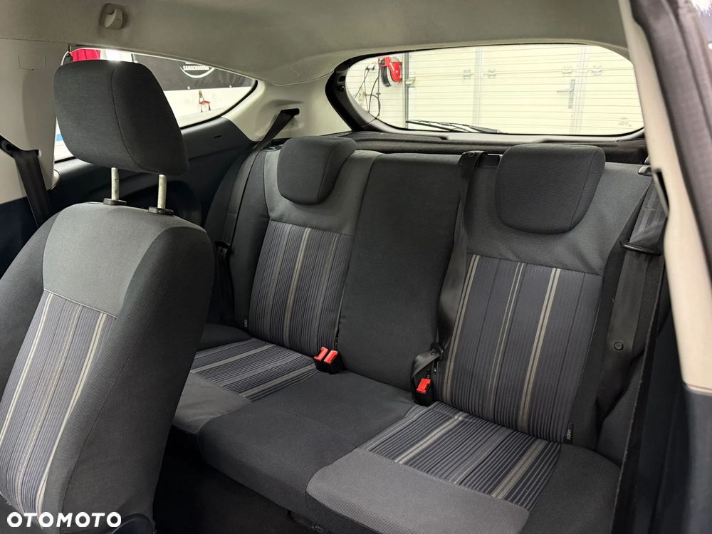 Ford Fiesta - 14