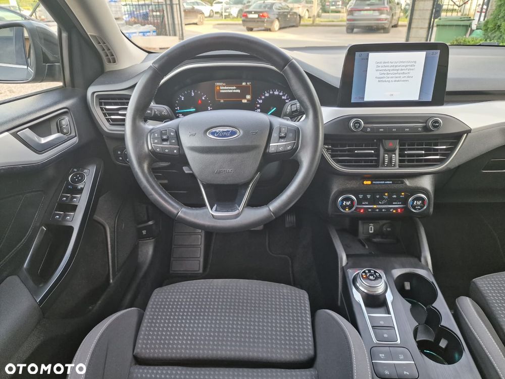 Ford Focus 1.5 EcoBlue Start-Stopp-System COOL&CONNECT - 25