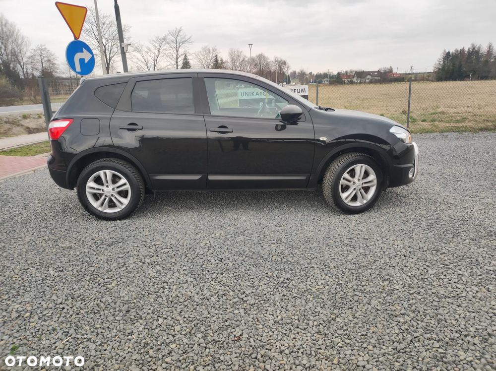 Nissan Qashqai 2.0 tekna - 3