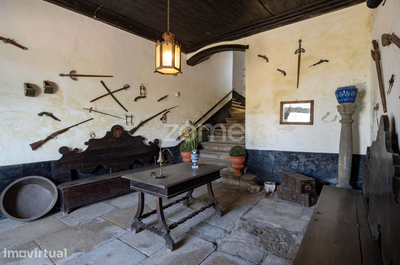 Casa Grande de Presegueda — Solar Histórico do Século XVIII - Grande imagem: 4/60