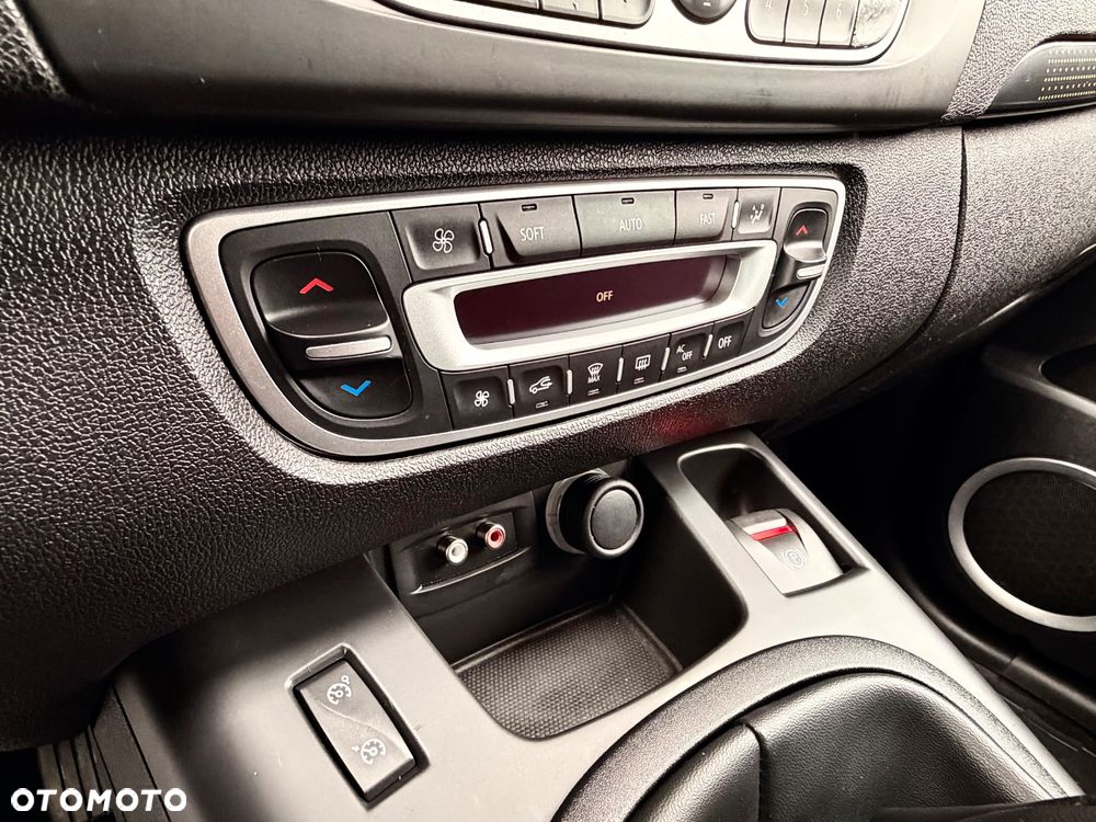 Renault Scenic 1.6 16V Pack Authentique - 22