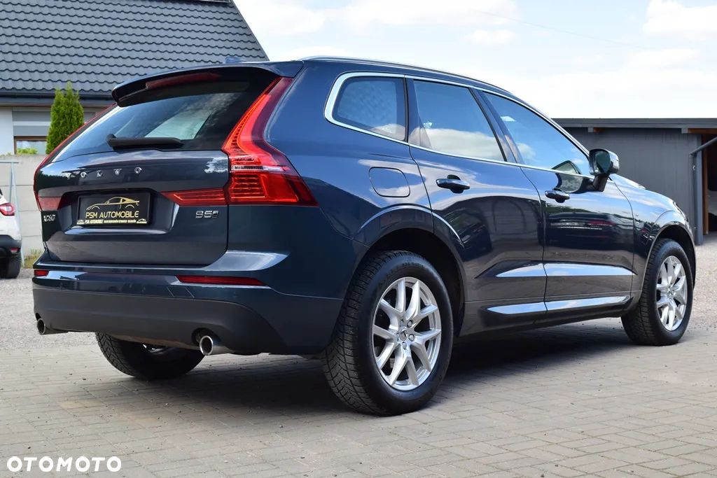 Volvo XC 60 T5 AWD Momentum Pro - 7