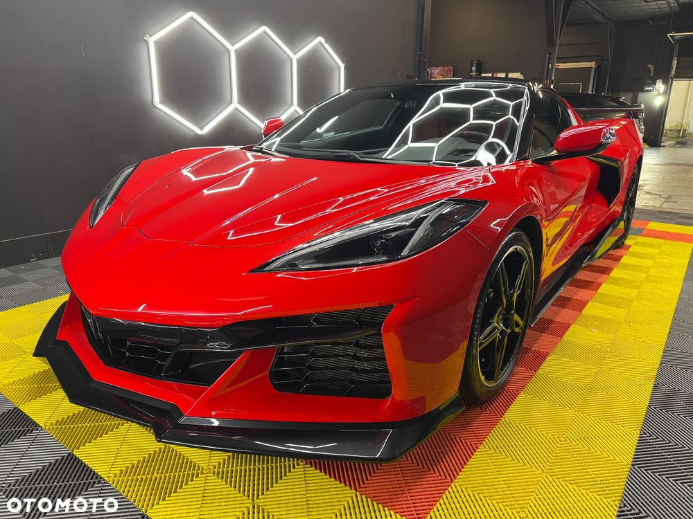 Chevrolet Corvette 2021 photo 2